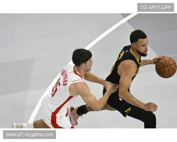 库里外线冷箭命中，勇士在客场拿下硬仗